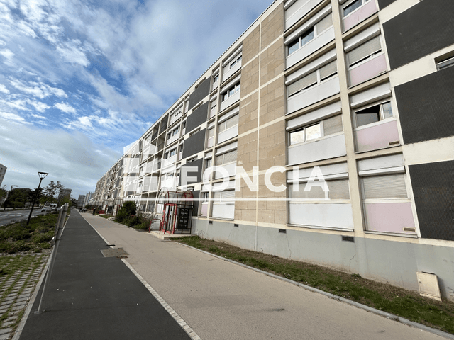 Appartement 5 pièces (80 m²) à louer - Chatellerault (86100)