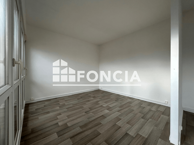 Appartement 5 pièces (80 m²) à louer - Chatellerault (86100)