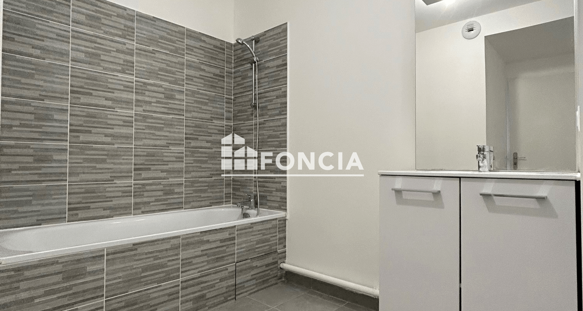 Appartement 3 pièces (63.6 m²) à louer - Moissy-cramayel (77550)