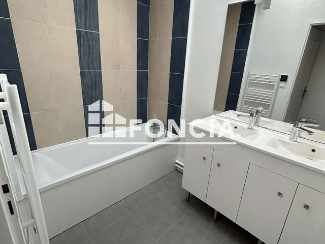 Appartement 4 pièces (87.05 m²) à louer - Bordeaux (33000)
