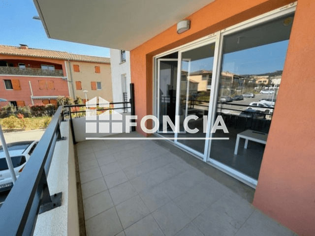 Appartement 2 pièces (39.87 m²) à louer - La Fare Les Oliviers (13580)