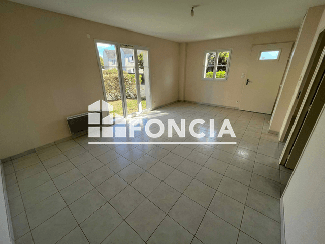 Maison 5 pièces (93.98 m²) à louer - La Ville Aux Dames (37700)