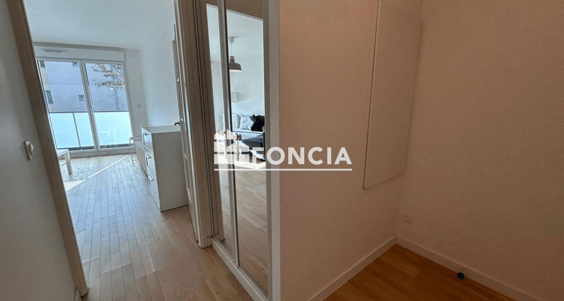 Studio meublé (30.05 m²) à louer - Issy-les-moulineaux (92130)
