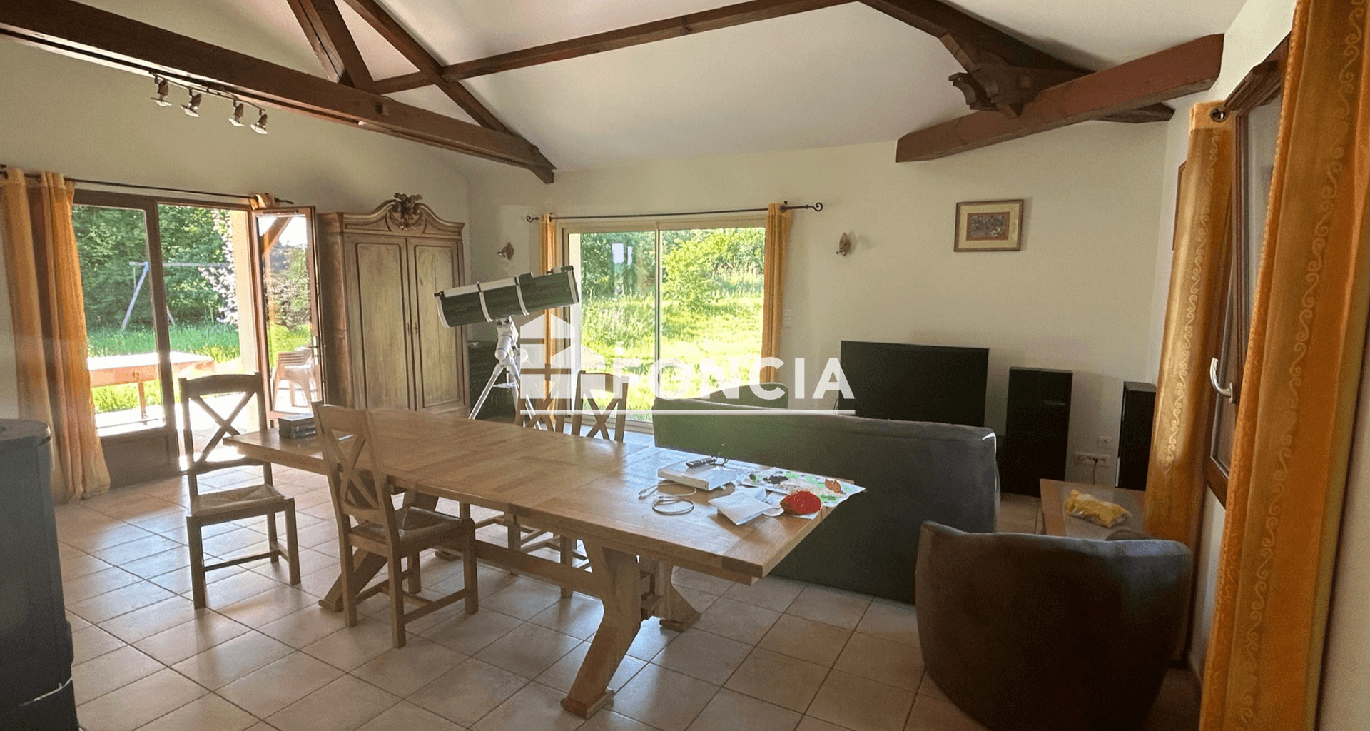Maison 7 pièces (166.34 m²) à louer - Bessines-sur-gartempe (87250)