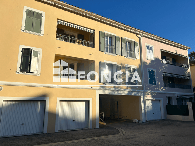 Appartement 2 pièces (57.31 m²) à louer - Le Beausset (83330)