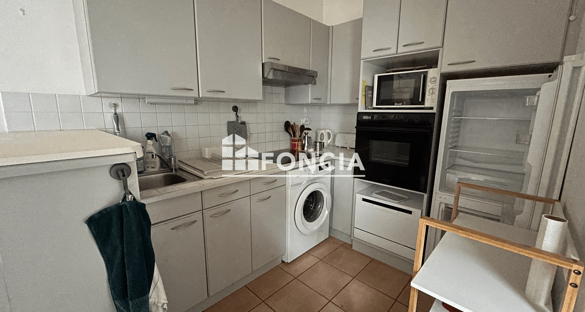 Appartement meublé 2 pièces (57.34 m²) à louer - Saint-martin-de-ré (17410)