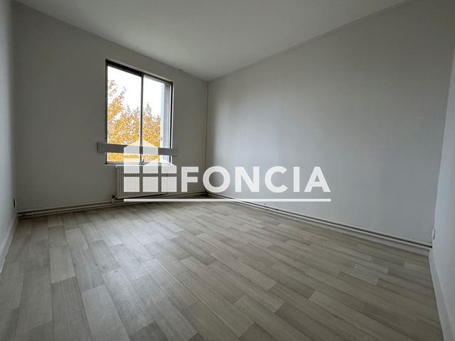 Appartement 4 pièces (79.9 m²) à louer - Poitiers (86000)