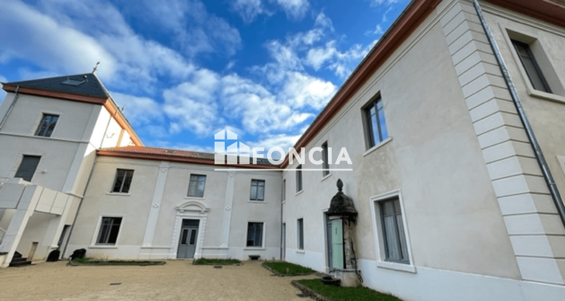 Appartement meublé 2 pièces (42.15 m²) à louer - Champagne-au-mont-d'or (69410)
