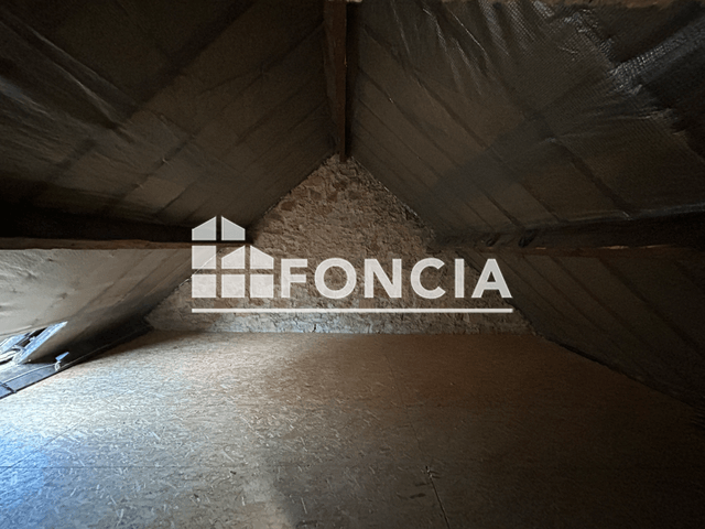 Maison 4 pièces (94 m²) à louer - Charleville-mezieres (08000)