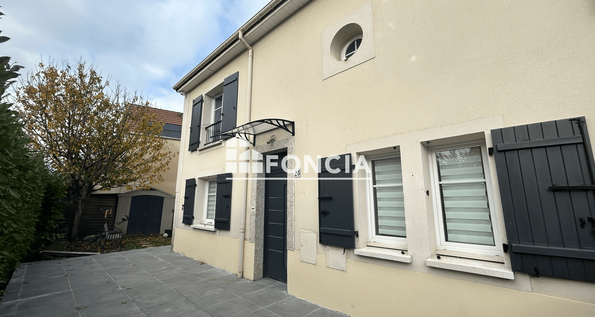Maison 5 pièces (138.85 m²) à louer - Lieusaint (77127)