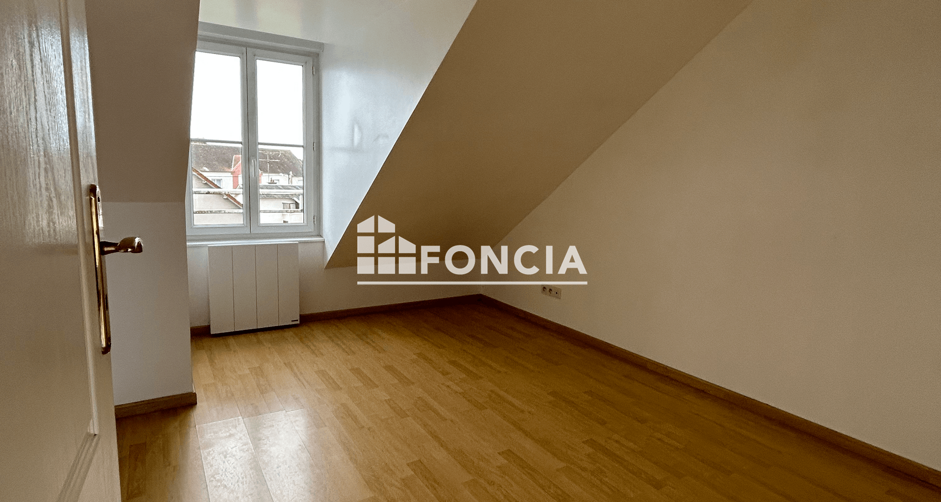 Appartement 3 pièces (43.79 m²) à louer - Villemandeur (45700)