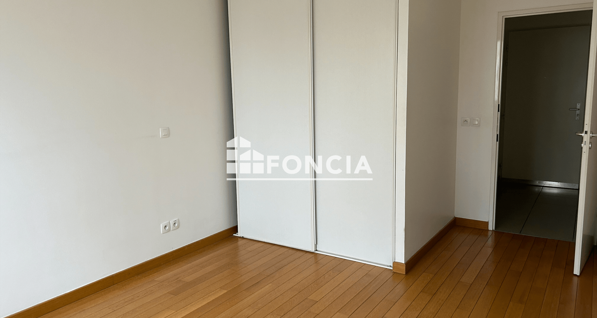 Appartement 2 pièces (59.6 m²) à louer - Orléans (45100)