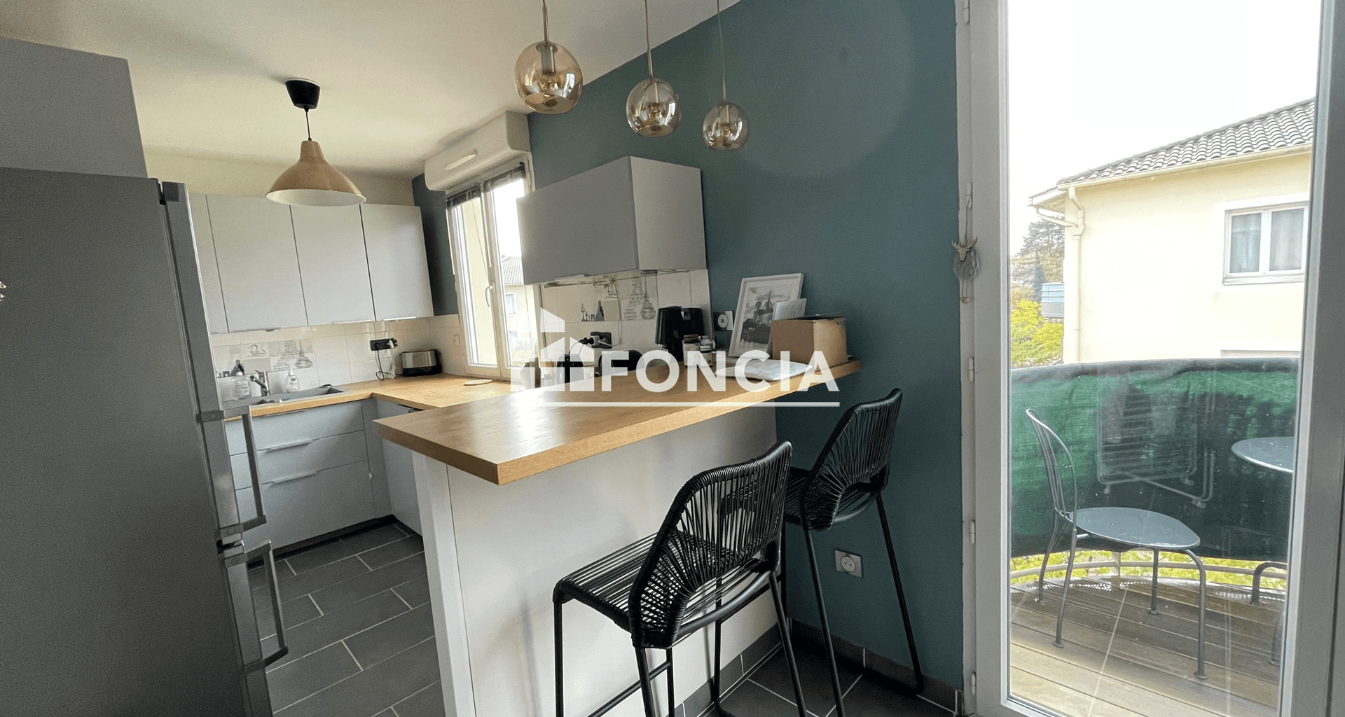 Appartement meublé 2 pièces (55.145 m²) à louer - Décines-charpieu (69150)