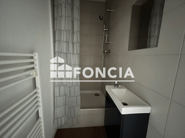 Studio (27.58 m²) à louer - Chatellerault (86100)