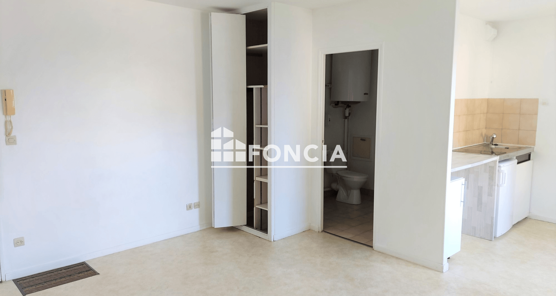 Studio (27 m²) à louer - Dammarie-les-lys (77190)