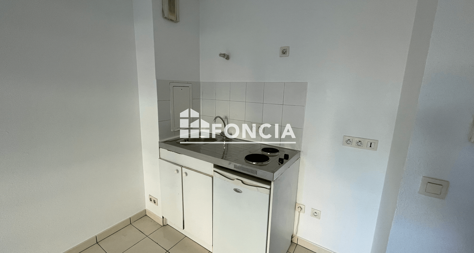Studio (28.1 m²) à louer - Trappes (78190)