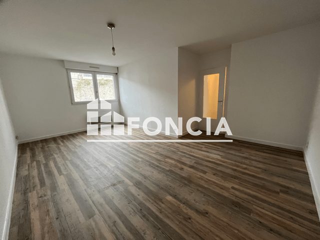 Appartement 2 pièces (50.83 m²) à louer - Laval (53000)