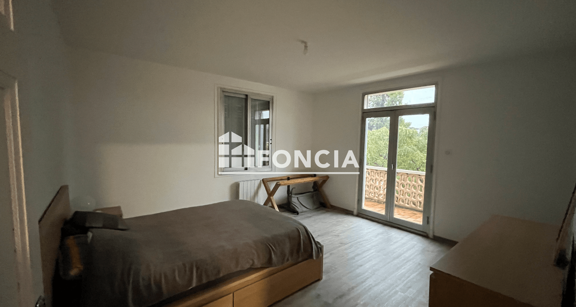 Appartement 4 pièces (131.83 m²) à louer - Mondragon (84430)
