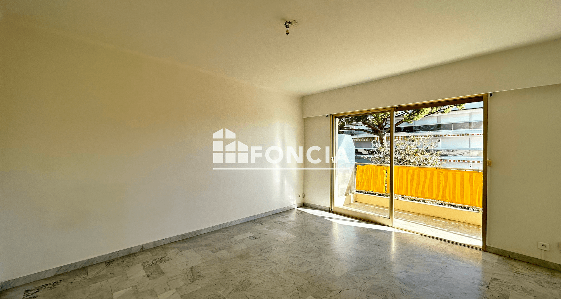 Studio (33.75 m²) à louer - Juan Les Pins (06160)