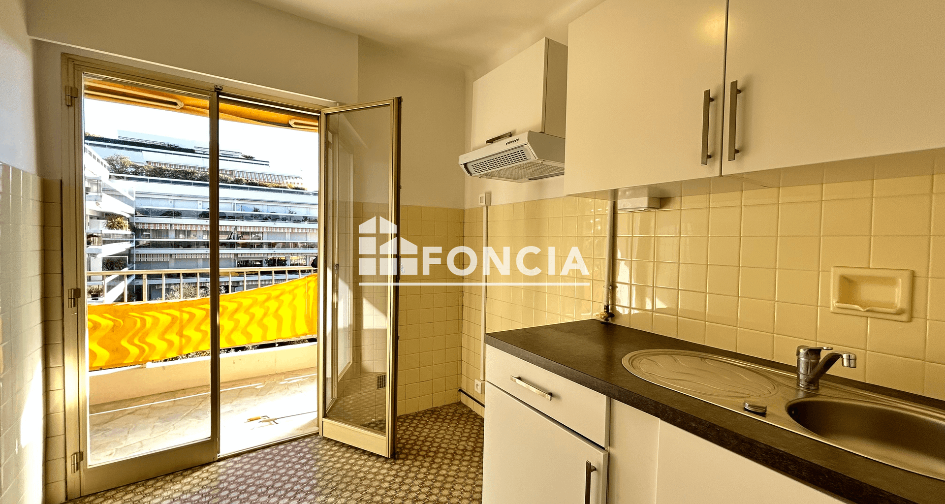 Studio (33.75 m²) à louer - Juan Les Pins (06160)