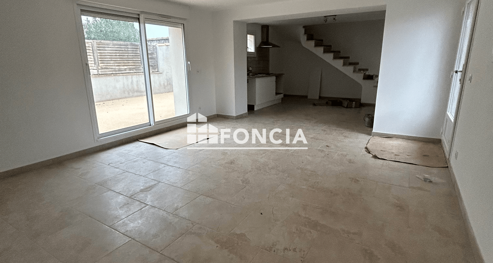 Appartement 3 pièces (81.88 m²) à louer - Lirac (30126)