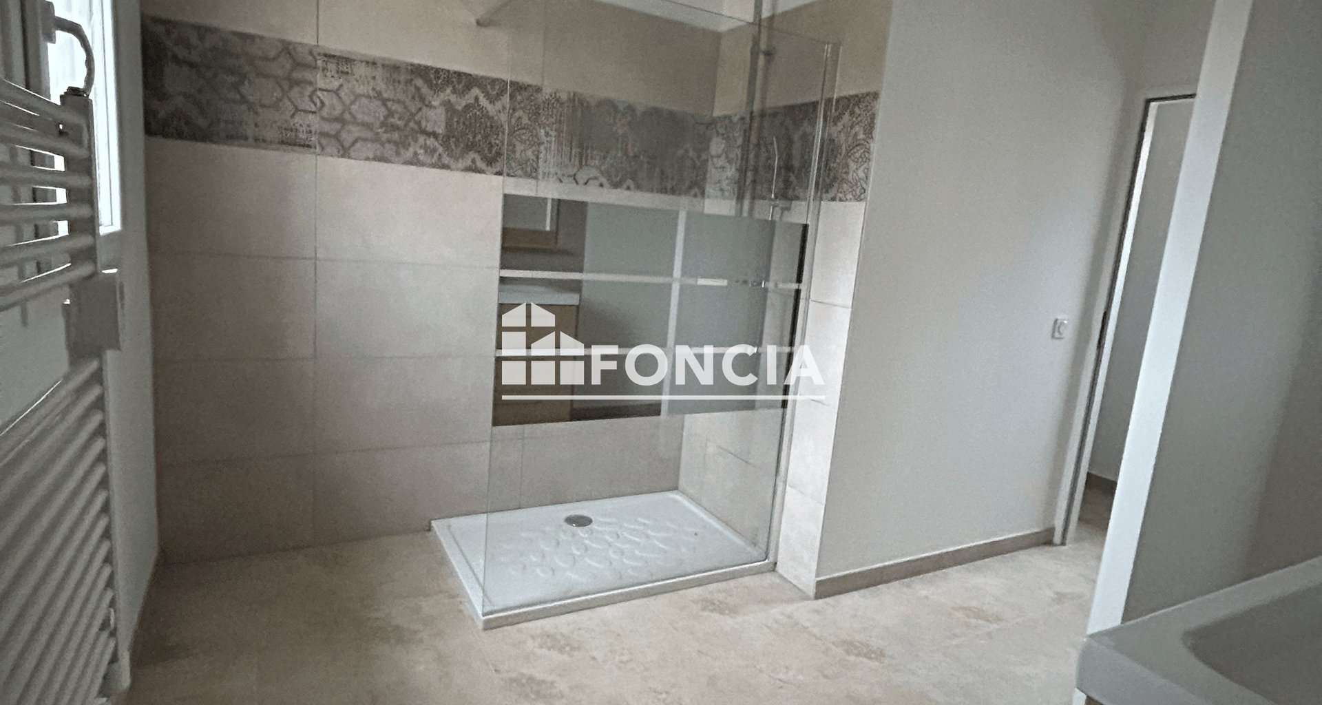 Appartement 3 pièces (81.88 m²) à louer - Lirac (30126)