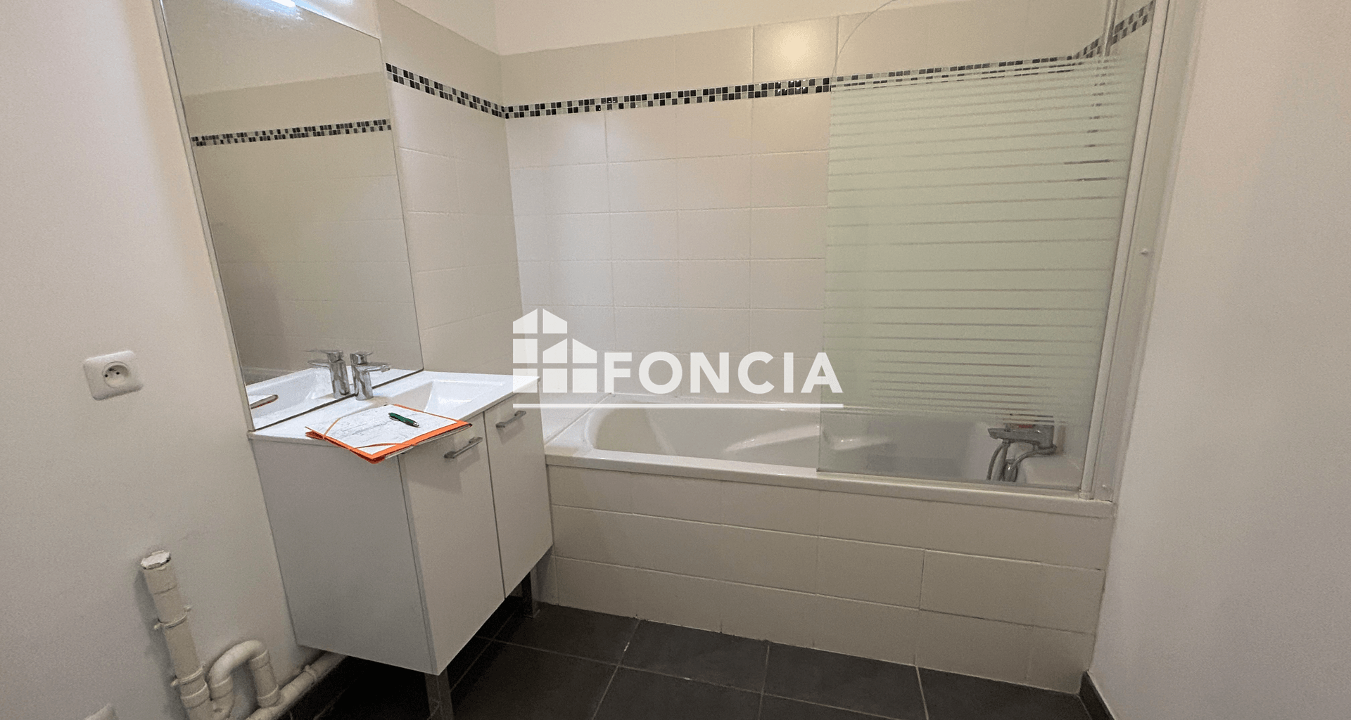 Appartement 3 pièces (63.75 m²) à louer - Villeneuve-d'ascq (59650)
