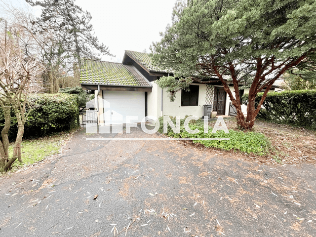 Maison 5 pièces (115.15 m²) à louer - Sergy (01630)