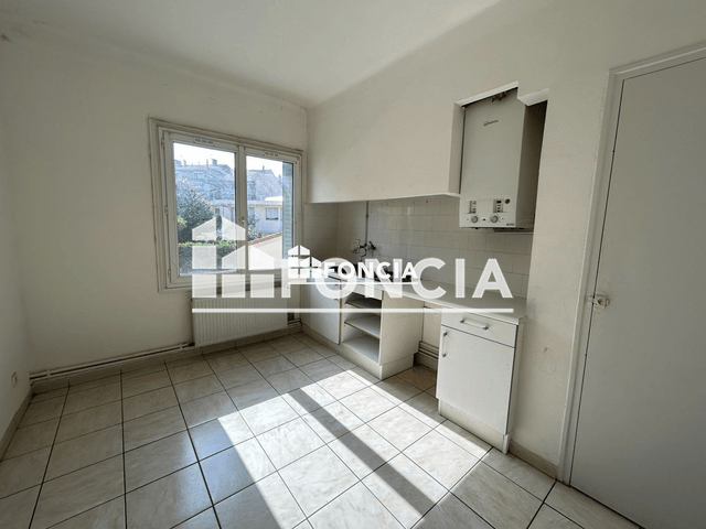 Appartement 3 pièces (72.06 m²) à louer - Beziers (34500)