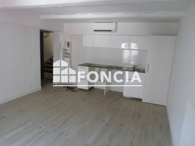 Appartement 2 pièces (34.88 m²) à louer - Marseille 1ᵉʳ (13001)