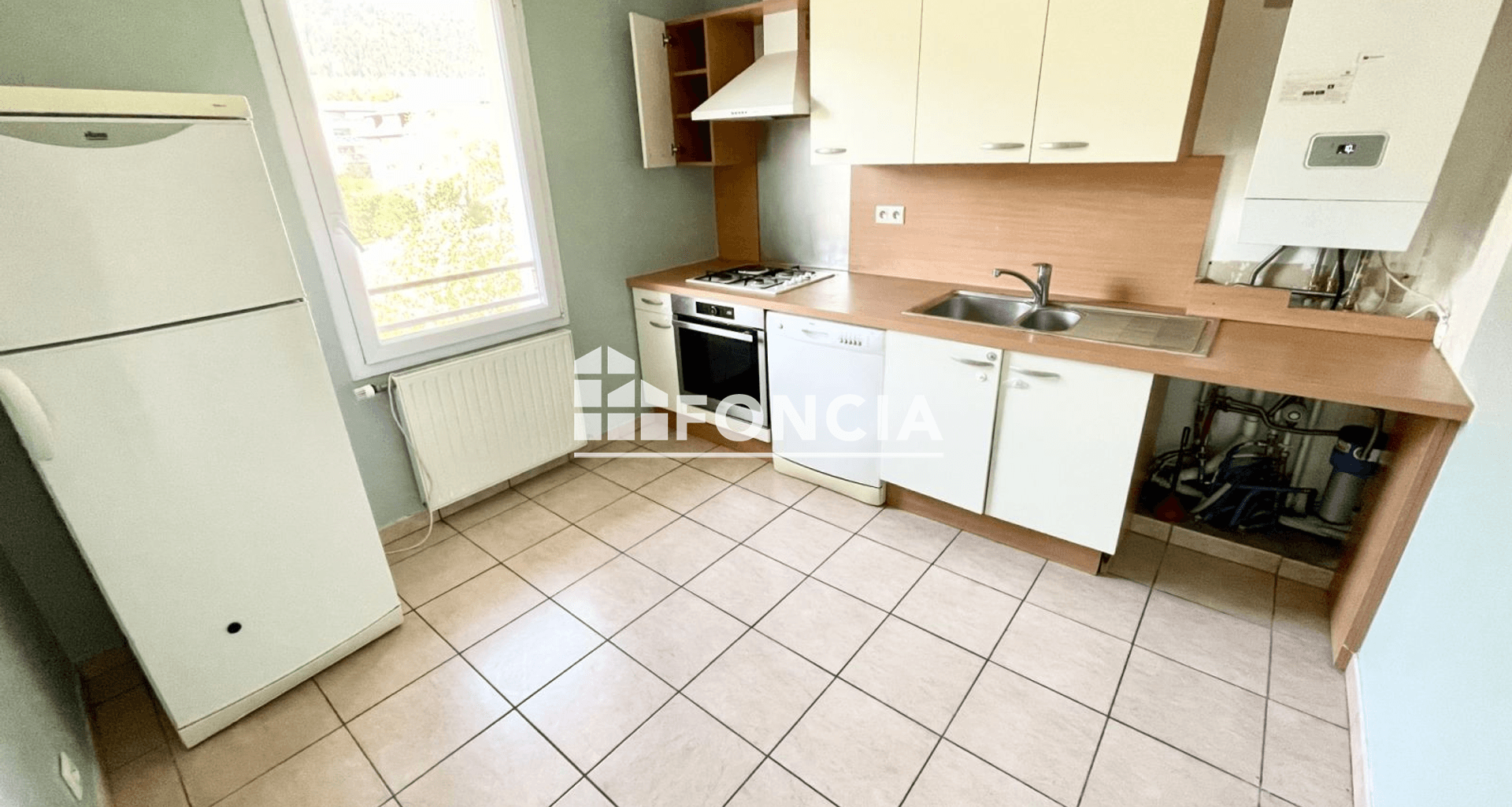 Appartement 3 pièces (74.83 m²) à louer - Gex (01170)