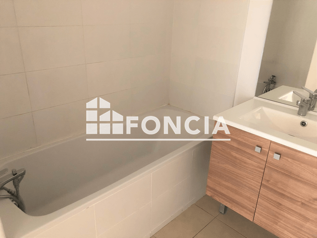 Appartement 3 pièces (57.79 m²) à louer - Marseille 1ᵉʳ (13001)
