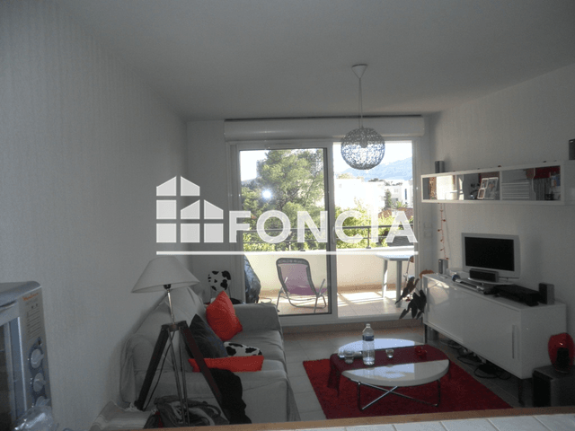 Appartement 2 pièces (33.03 m²) à louer - Marseille 9ᵉ (13009)