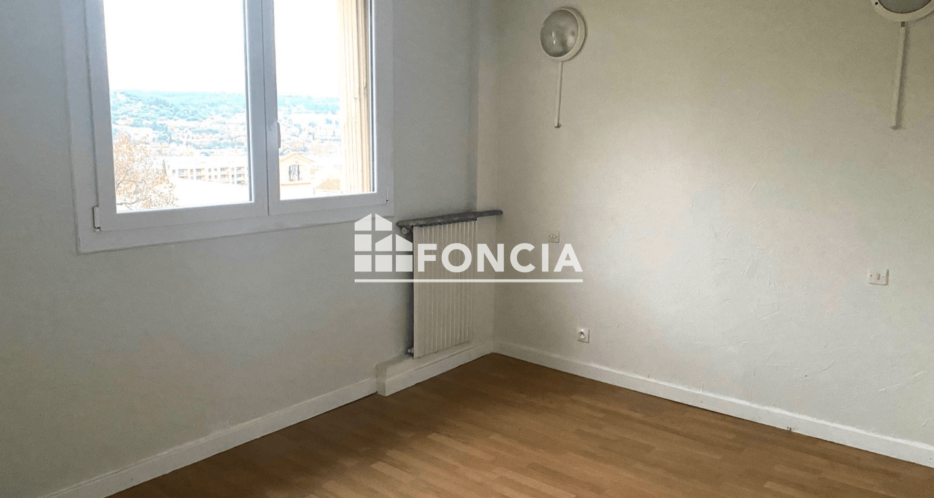 Appartement 3 pièces (69.25 m²) à louer - Marseille 11ᵉ (13011)