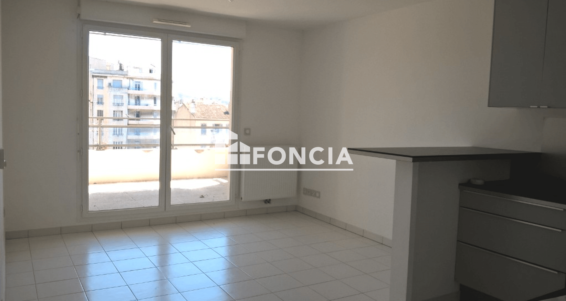 Appartement 2 pièces (44.7 m²) à louer - Marseille 4ᵉ (13004)