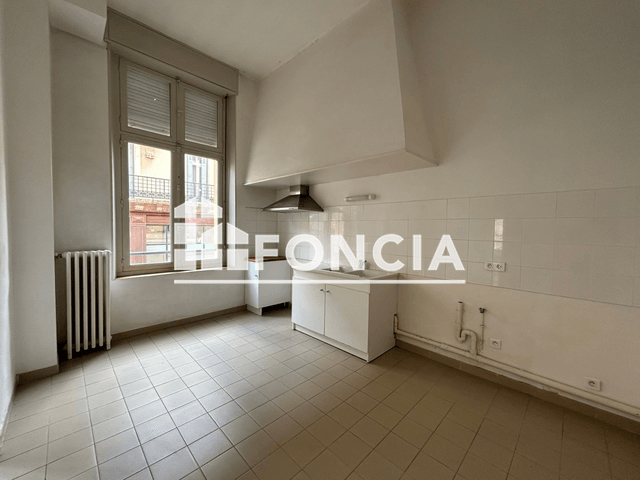 Appartement 5 pièces (122.22 m²) à louer - Carcassonne (11000)