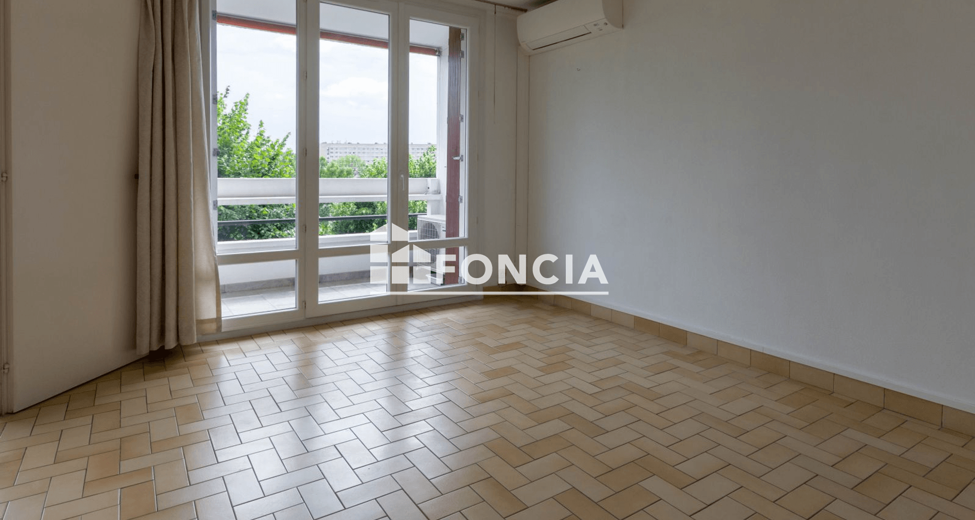 Appartement 3 pièces (61.05 m²) à louer - Bron (69500)