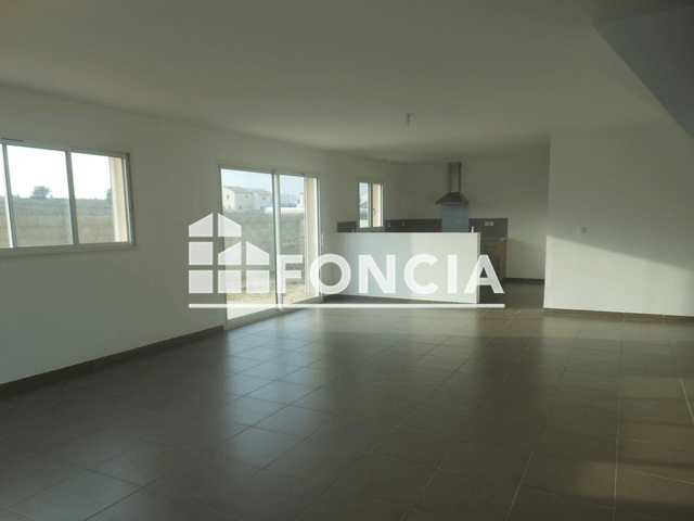 Maison 5 pièces (153.49 m²) à louer - Sauvian (34410)