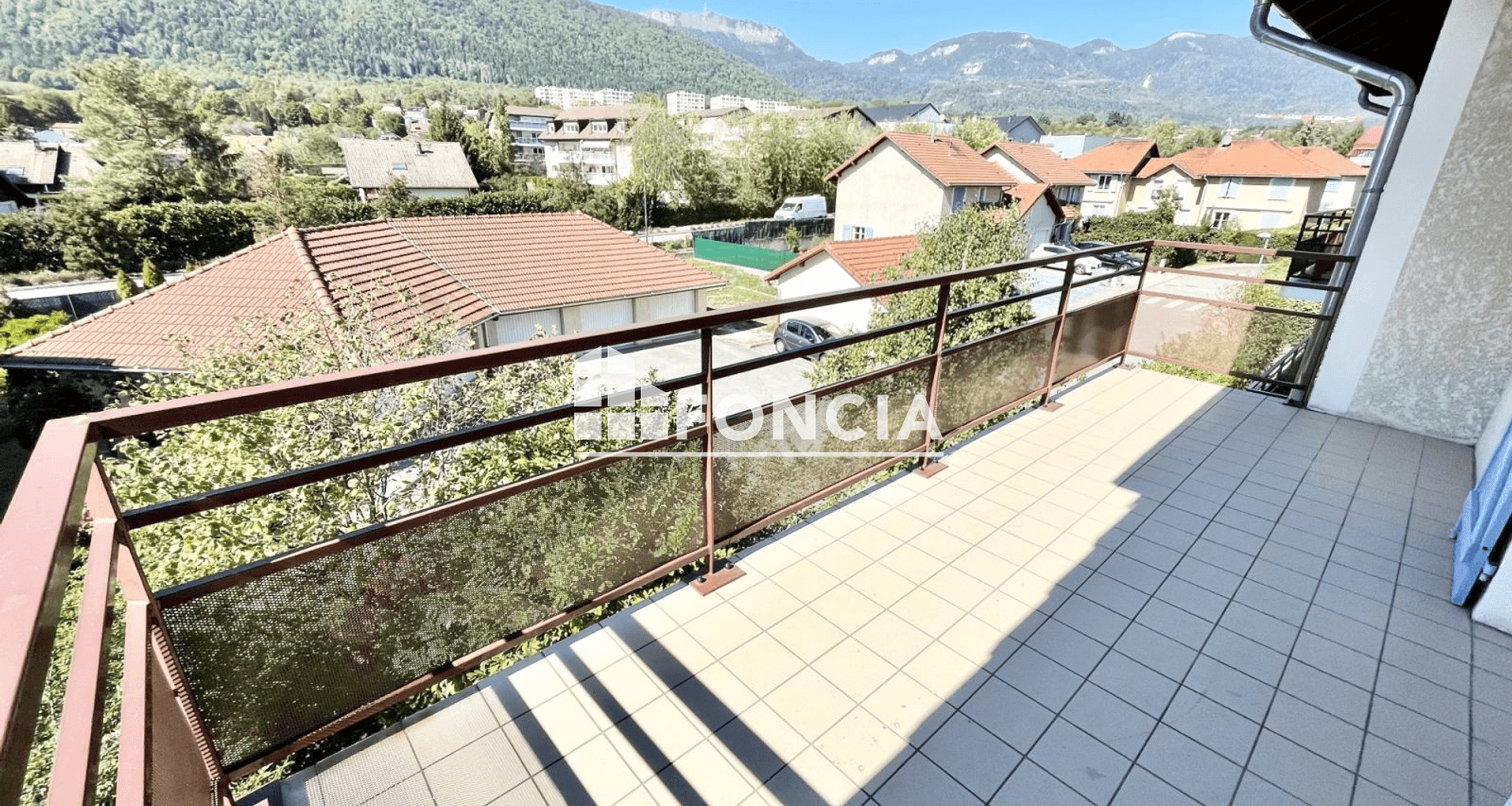 Appartement 3 pièces (74.83 m²) à louer - Gex (01170)