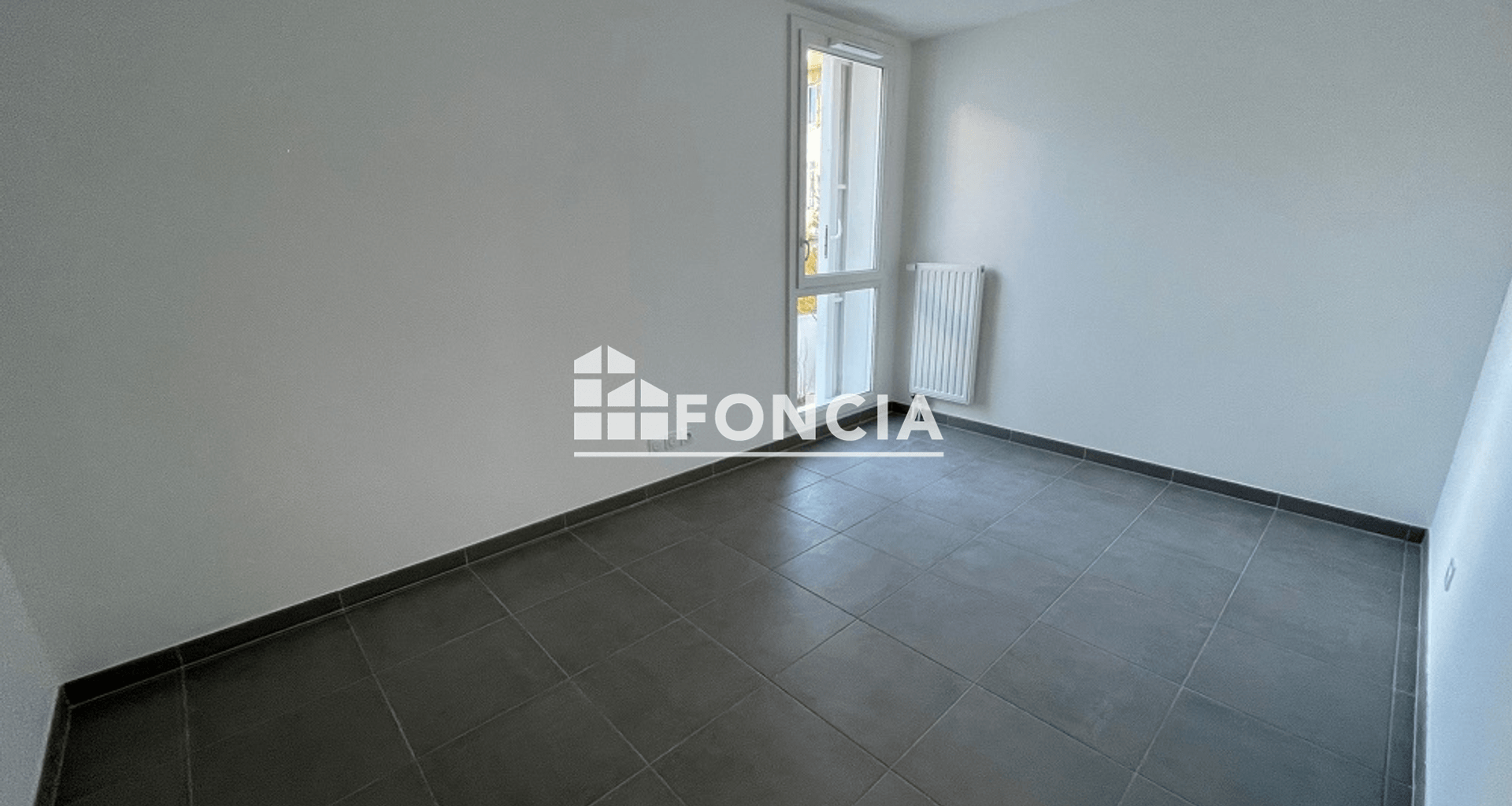 Appartement 2 pièces (46.7 m²) à louer - Marseille 8ᵉ (13008)