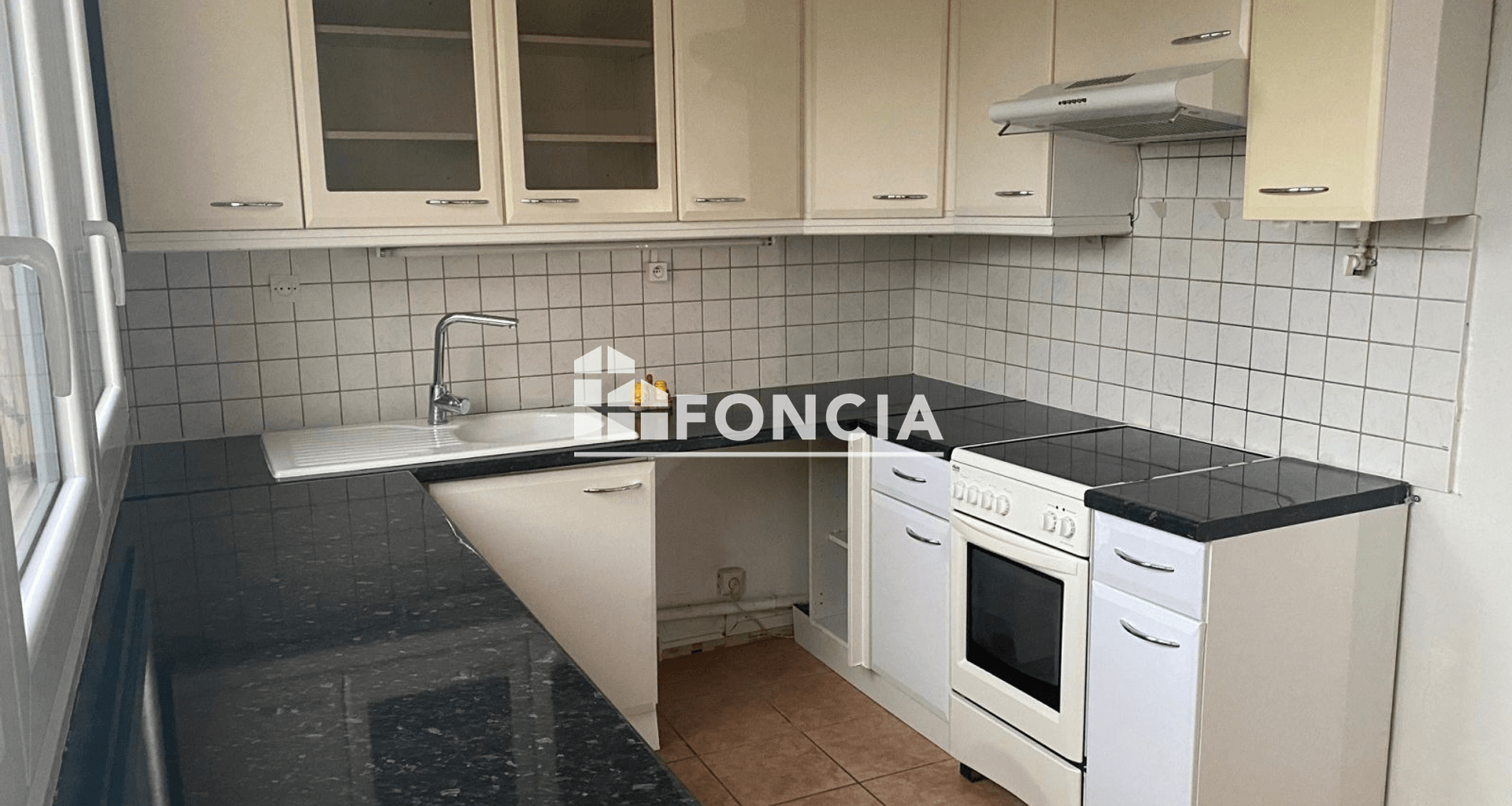 Appartement 3 pièces (69.25 m²) à louer - Marseille 11ᵉ (13011)