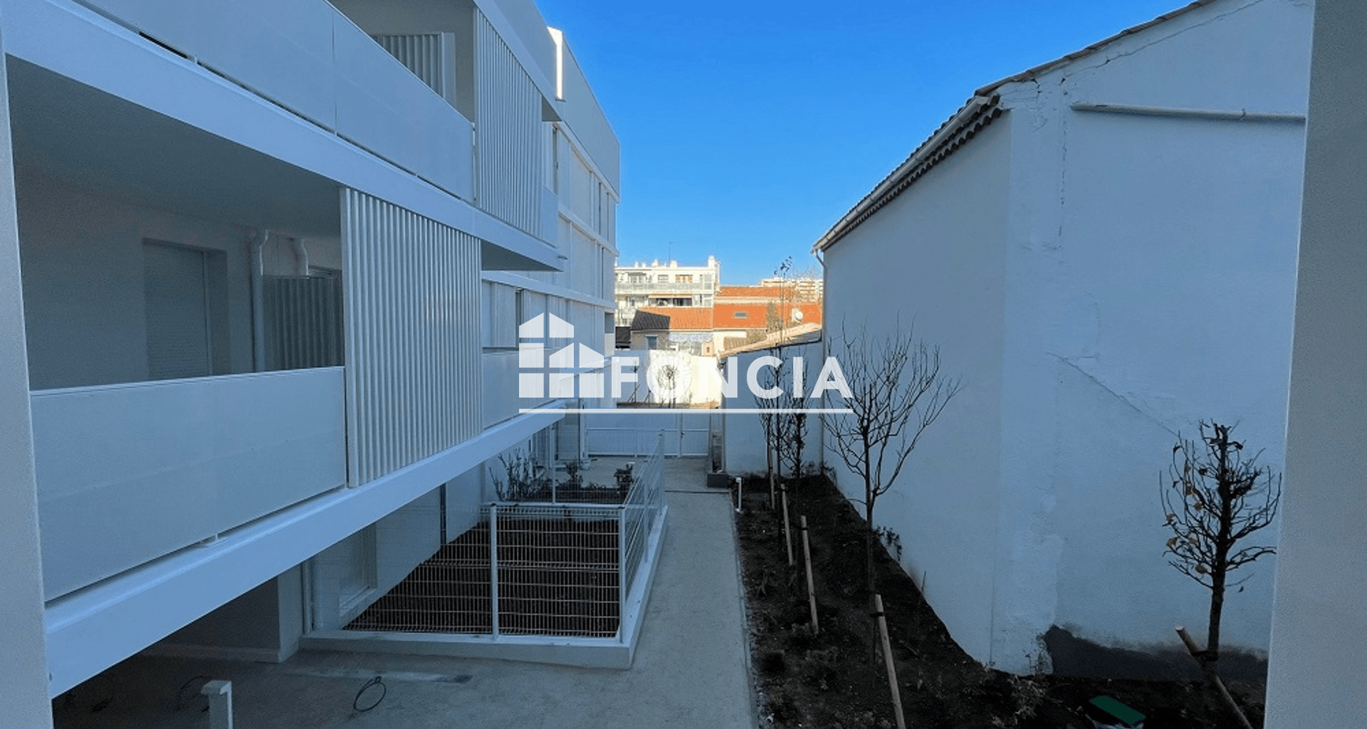 Appartement 2 pièces (46.7 m²) à louer - Marseille 8ᵉ (13008)