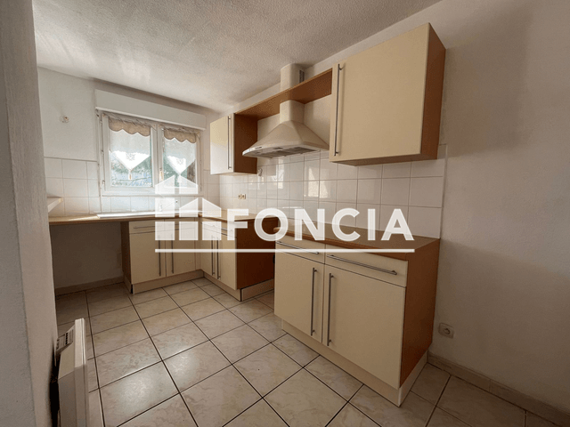 Appartement 3 pièces (76 m²) à louer - Beziers (34500)
