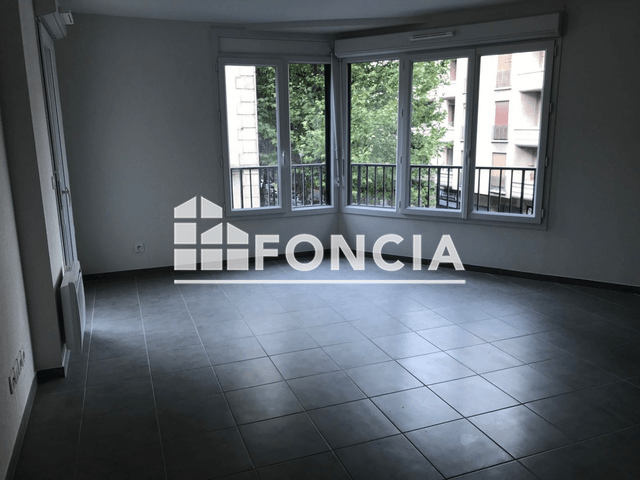 Appartement 3 pièces (65.78 m²) à louer - Marseille 3ᵉ (13003)