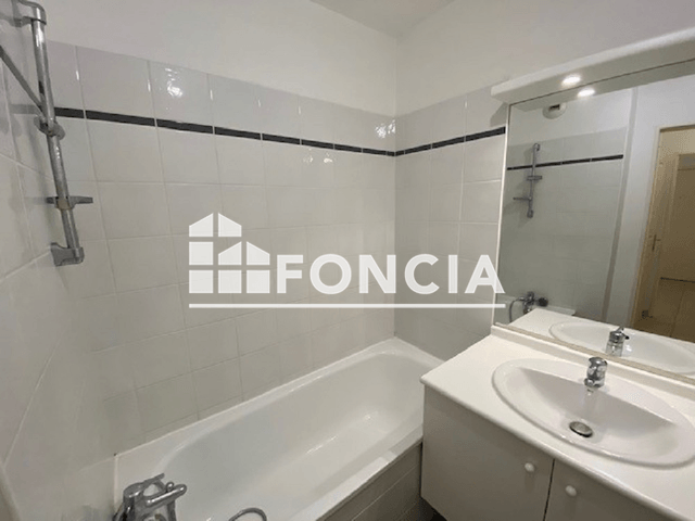 Appartement 3 pièces (64.73 m²) à louer - Marseille 13ᵉ (13013)