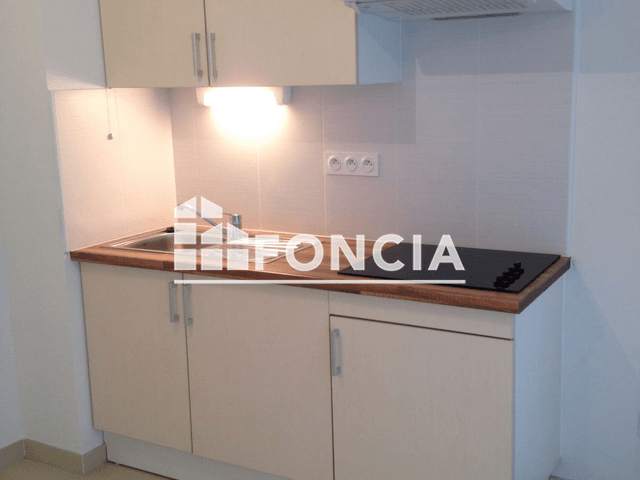 Appartement 2 pièces (43.85 m²) à louer - Narbonne (11100)