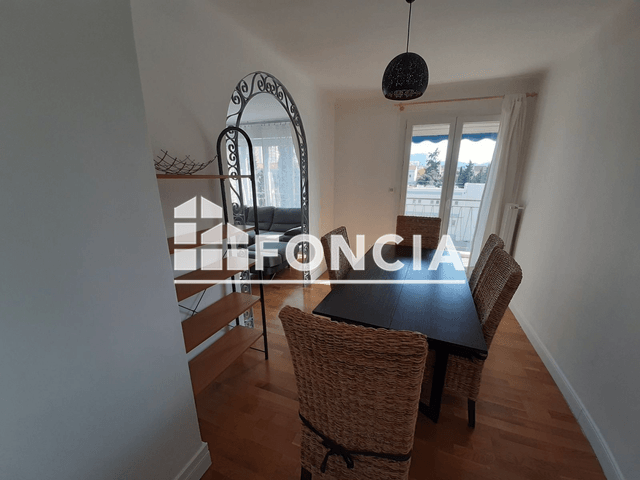 Appartement meublé 4 pièces (66.85 m²) à louer - Marseille 9ᵉ (13009)