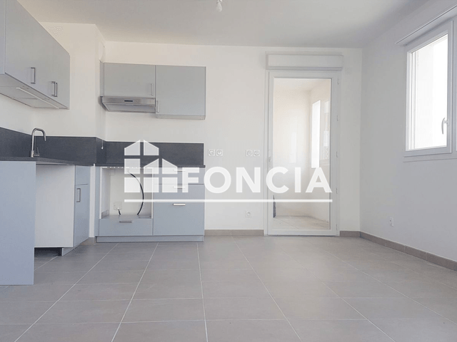 Appartement 2 pièces (43 m²) à louer - Marseille 15ᵉ (13015)