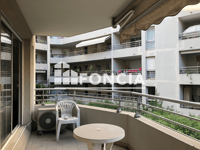 Appartement 3 pièces (67.67 m²) à louer - Marseille 6ᵉ (13006)