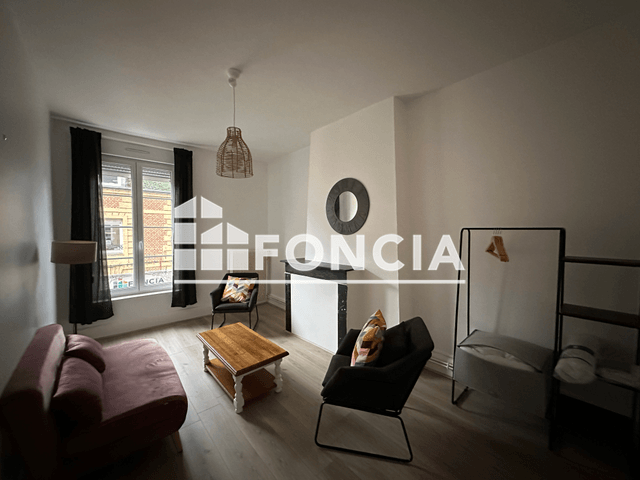 Appartement meublé 2 pièces (33.08 m²) à louer - Charleville-mezieres (08000)